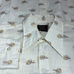 JC Penny Towncraft No Iron Men's 16-32 Vintage Button Down Shirt Church Print